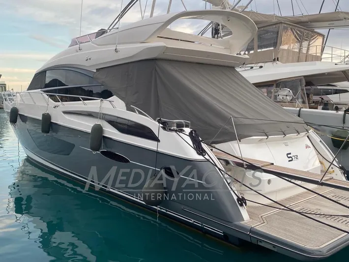 S72 Yacht Photos Pics 