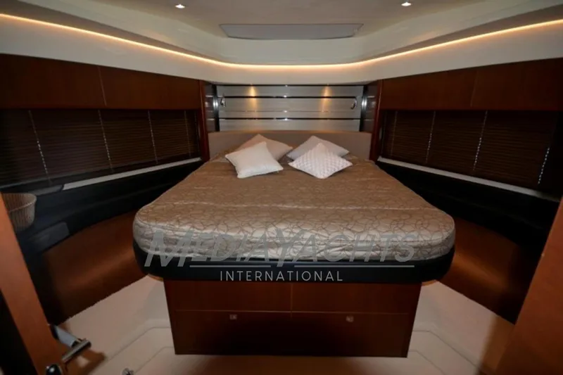 S72 Yacht Photos Pics 