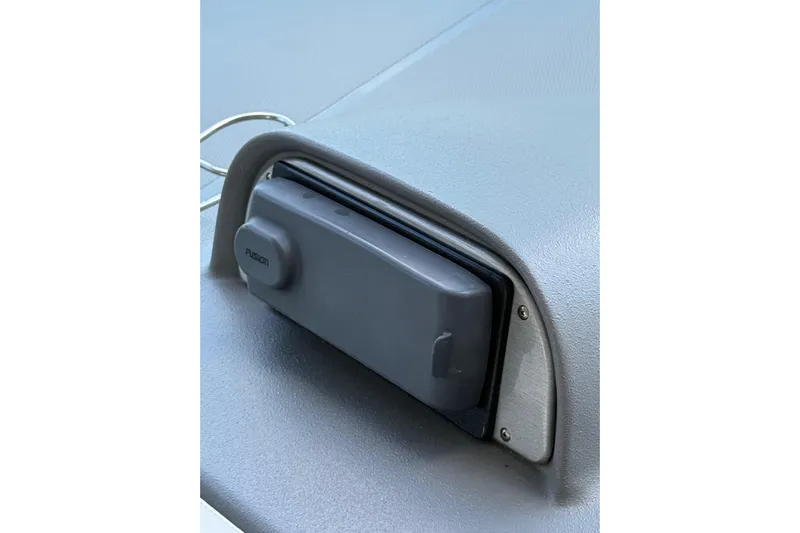  Yacht Photos Pics 2005 Cruisers Yachts 420 Express, Fusion audio system detail on deck.