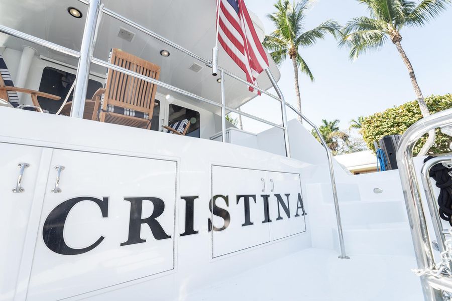 2001 Hatteras 75 Cockpit Motor Yacht