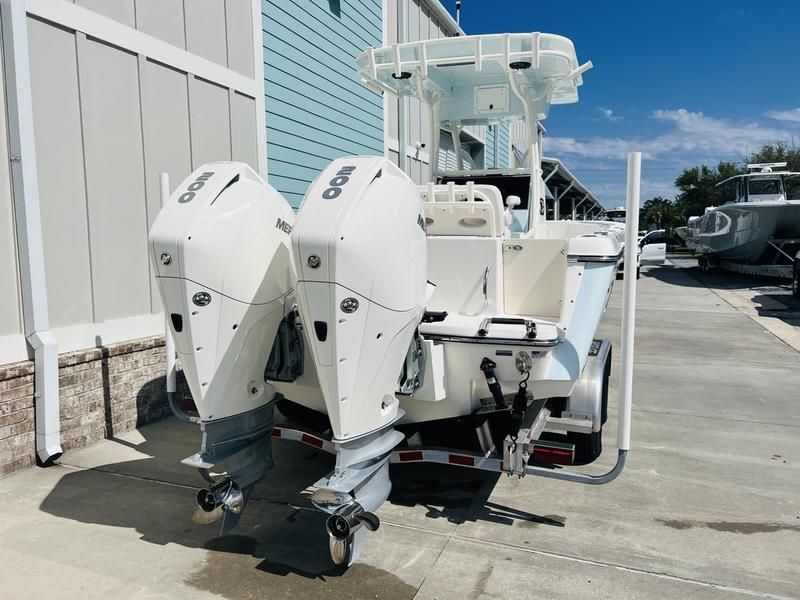 2022 Sea Born LX 26