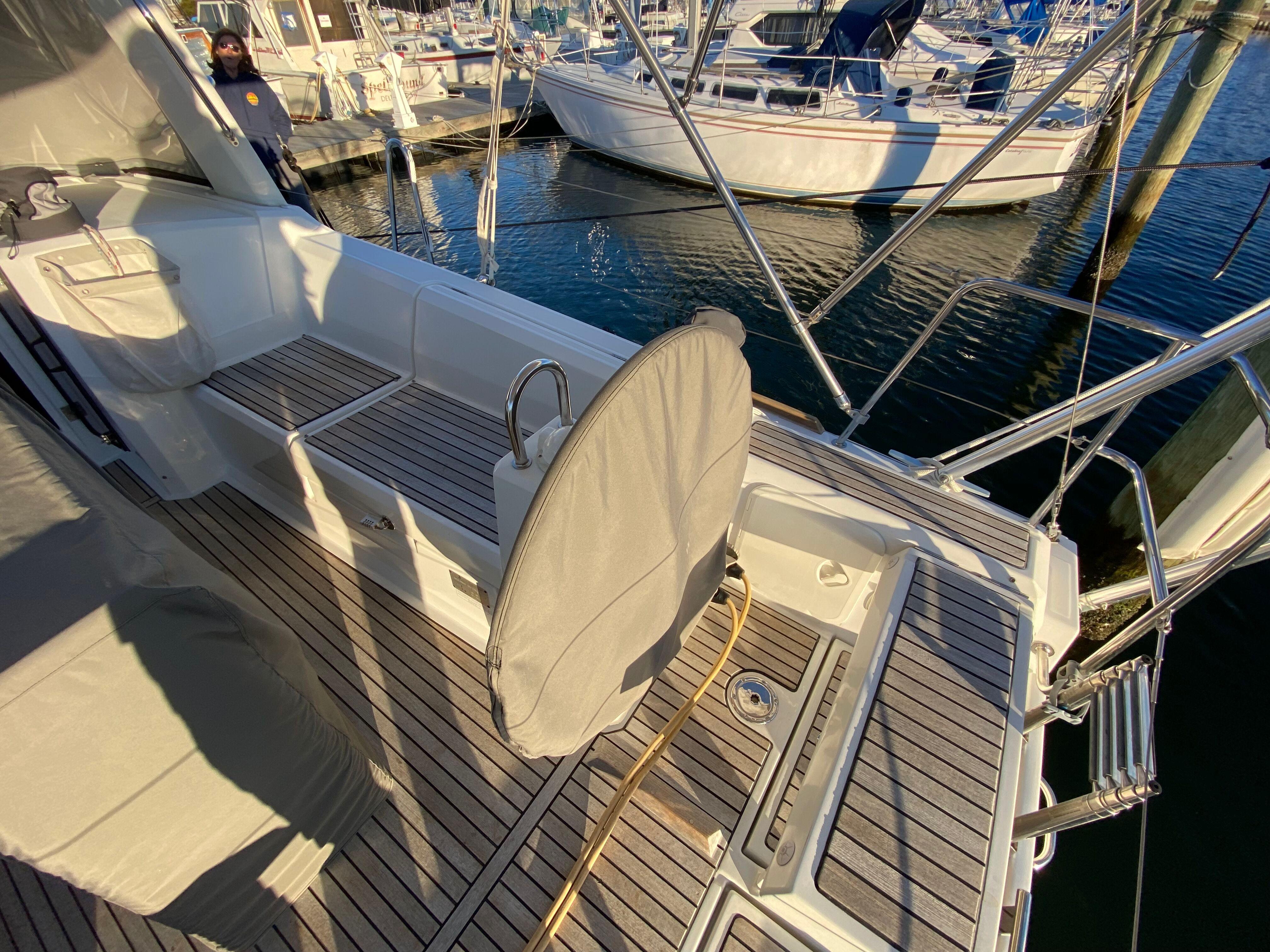 2016 Beneteau Oceanis 35 34' Yacht For Sale, KERASI