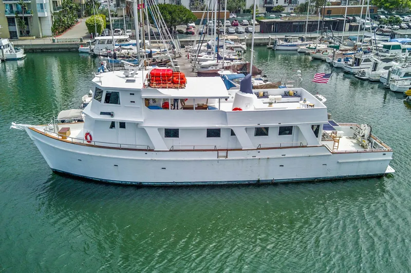 Ev Discovery / "conqueror" Yacht Photos Pics 