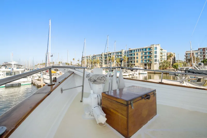 Ev Discovery / "conqueror" Yacht Photos Pics 