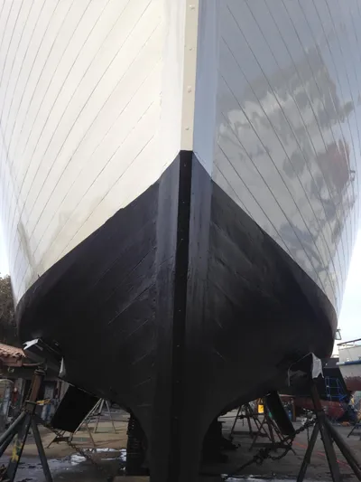 Ev Discovery / "conqueror" Yacht Photos Pics 