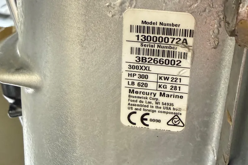 Kailani II Yacht Photos Pics Label on Mercury Marine engine, model 300XXL, 300 HP, for 2023 Cruisers Yachts 34 GLS OB.