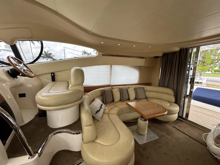 42 Azimut Fly Yacht Photos Pics 