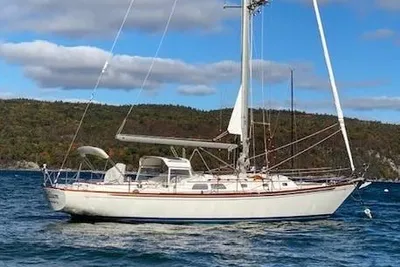Hinckley Sou'wester 42