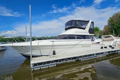 Silverton 41 Convertible