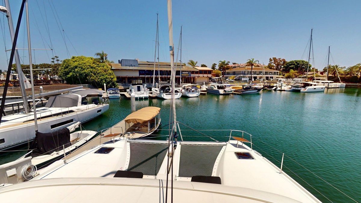 2020 Lagoon 45 