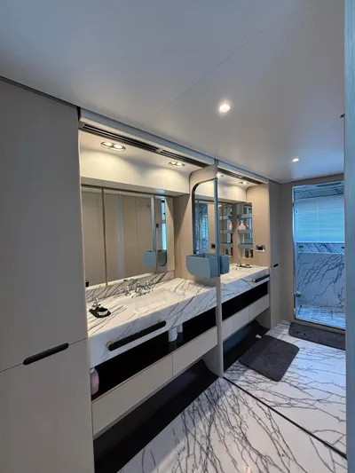 Long Teng Yacht Photos Pics 