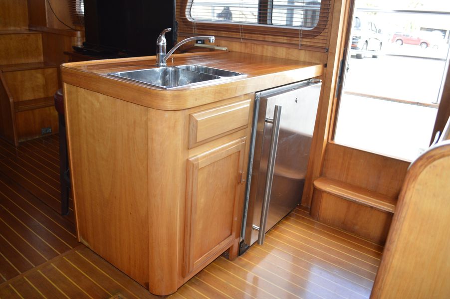 2002 Sabreline 47 Aft Cabin