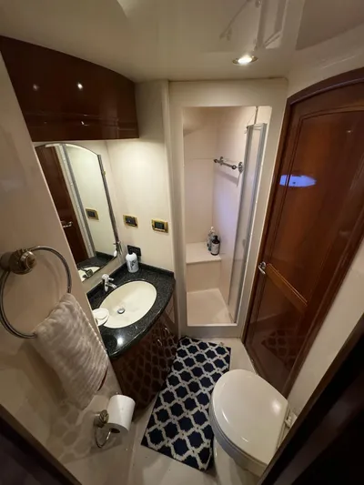 Clould 9 Yacht Photos Pics 