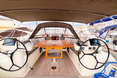 Yacht