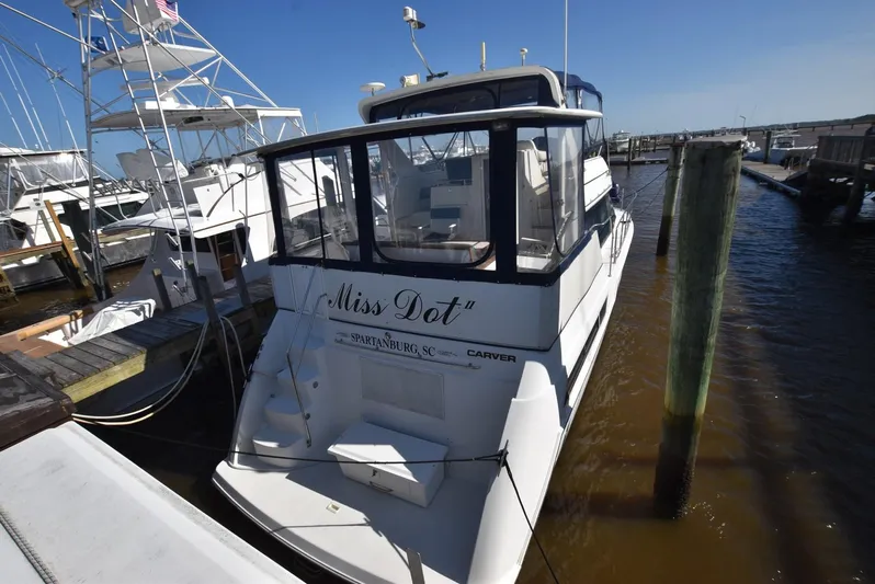 Miss Dot Yacht Photos Pics 