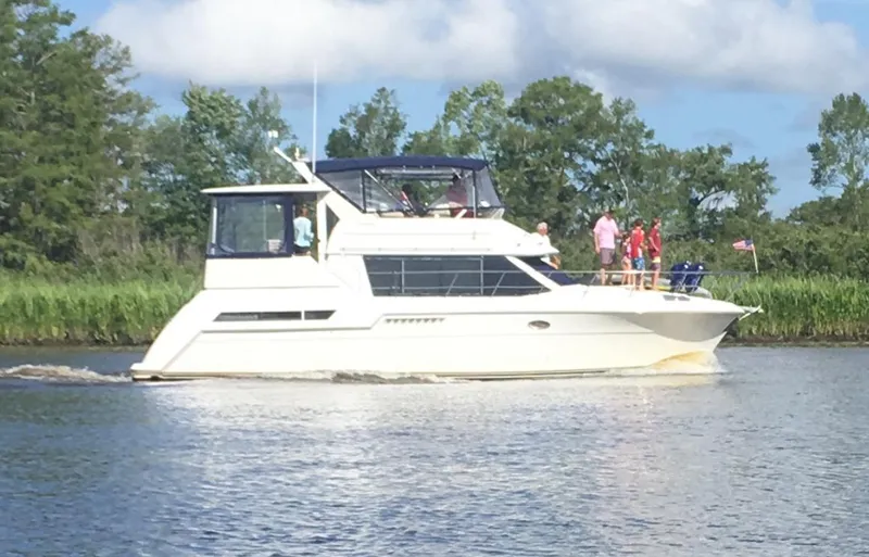 Miss Dot Yacht Photos Pics 