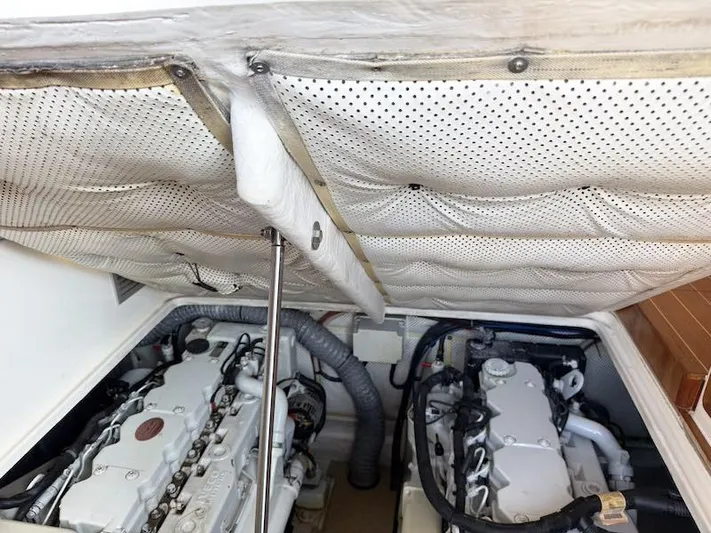  Yacht Photos Pics Foto_Cantieri_Estensi_360_Goldstar_22.jpeg