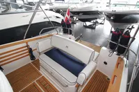 2005 Nimbus 230 R
