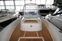 2005 Nimbus 230 R