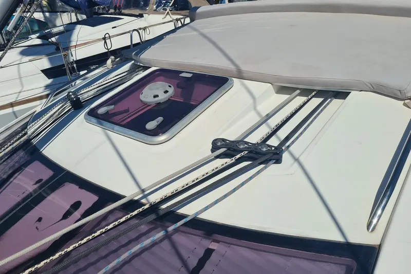  Yacht Photos Pics 2009 Jeanneau Sun Odyssey 50 DS deck with hatch and rigging details.