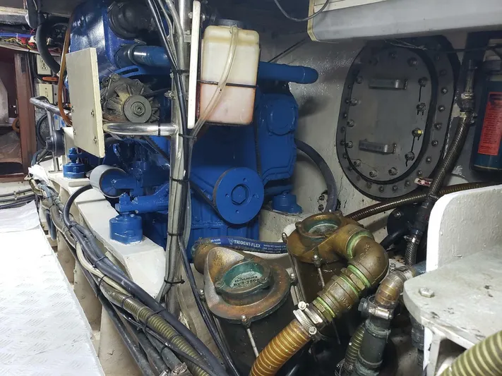 Maraya Yacht Photos Pics 