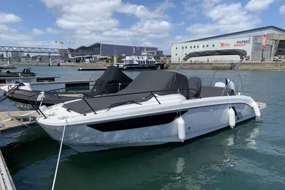 2023 Beneteau Flyer 8 SUNdeck
