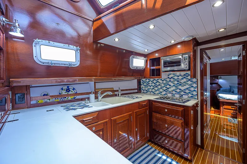 Arion Yacht Photos Pics 