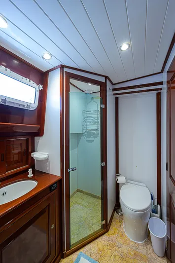 Arion Yacht Photos Pics 