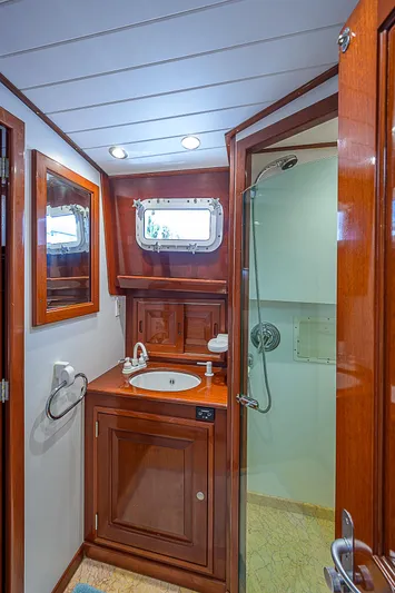 Arion Yacht Photos Pics 