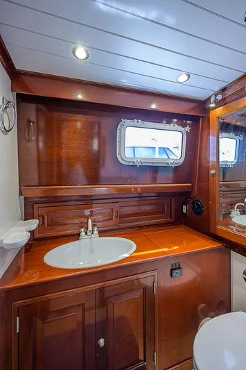 Arion Yacht Photos Pics 