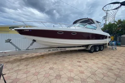 Formula 330 Sun Sport