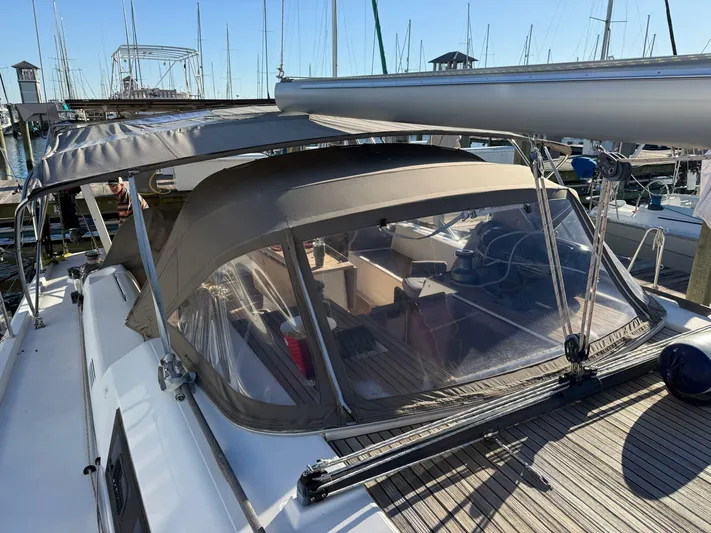 Telemachus Yacht Photos Pics 