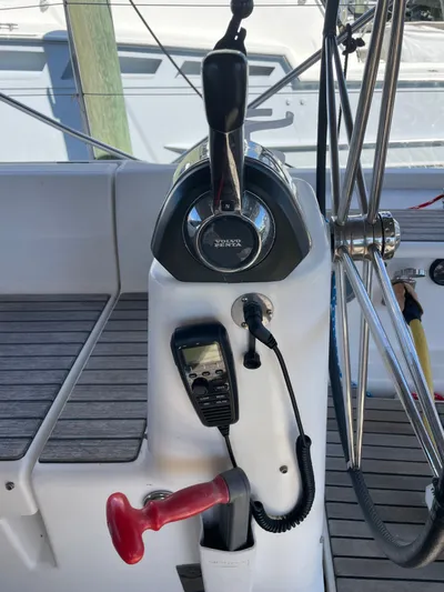 Telemachus Yacht Photos Pics 