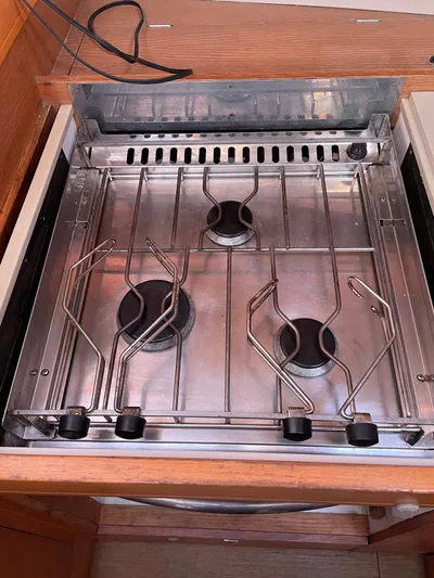 Telemachus Yacht Photos Pics 