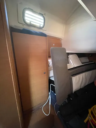 Telemachus Yacht Photos Pics 