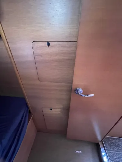 Telemachus Yacht Photos Pics 