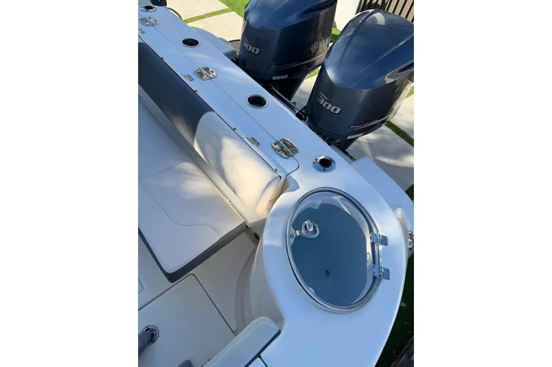  Yacht Photos Pics 2017 Robalo R302 Center Console boat with dual 300 horsepower engines.