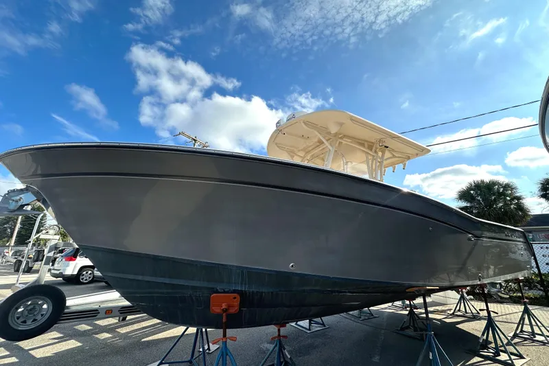 Instigator Yacht Photos Pics 