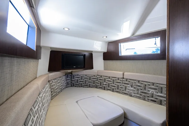 Reel Deal Yacht Photos Pics Pursuit 37 REEL DEAL - Forward Berth