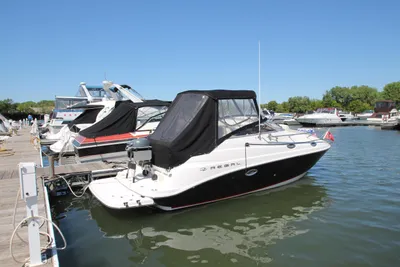 Regal 2665 Commodore