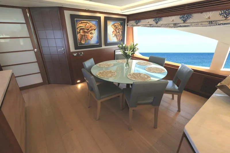 Sea Hack Yacht Photos Pics Dining