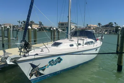 Catalina 350