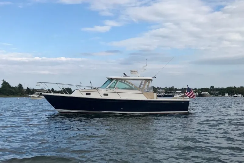 Amandita Yacht Photos Pics 
