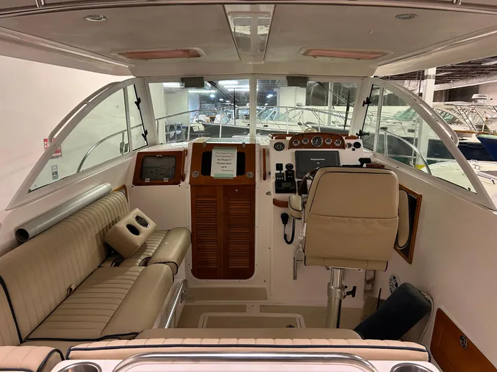 Amandita Yacht Photos Pics 