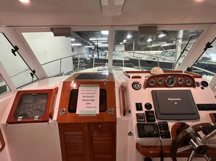 Amandita Yacht Photos Pics 