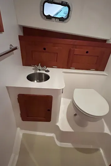 Amandita Yacht Photos Pics 