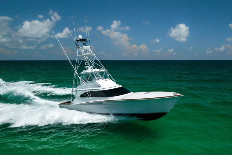 Perra Mala Yacht Photos Pics 2010 Spencer 57 Convertible- Perra Mala- STBD Profile