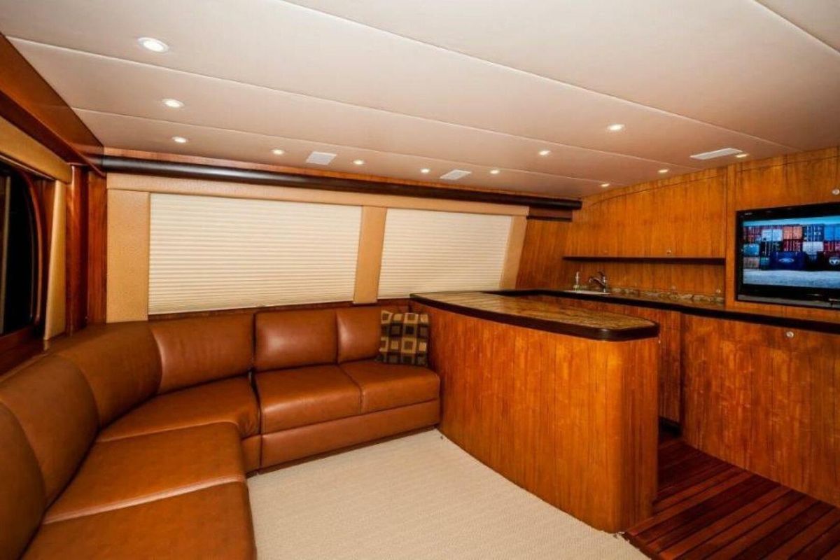 2010 Spencer 57 