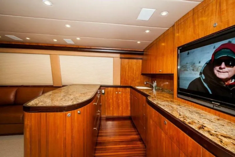 Perra Mala Yacht Photos Pics 2010 Spencer 57 Convertible- Perra Mala- Galley