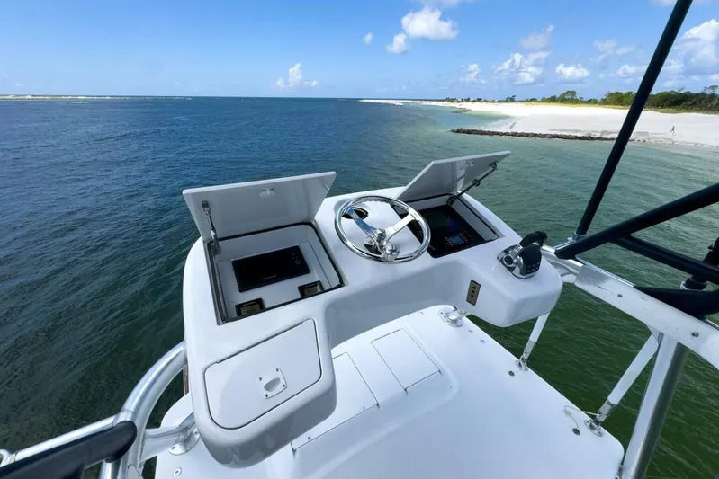 Perra Mala Yacht Photos Pics 2010 Spencer 57 Convertible- Perra Mala- Flybridge/ Tower